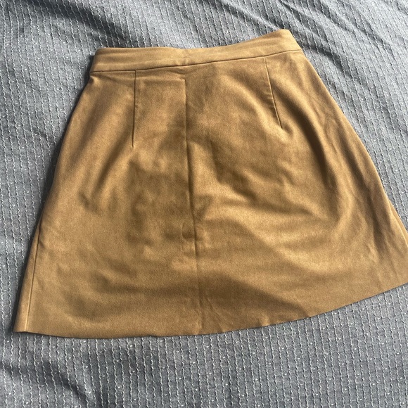 Wilfred Free Faux Suede Mini Skirt - Picture 3 of 6